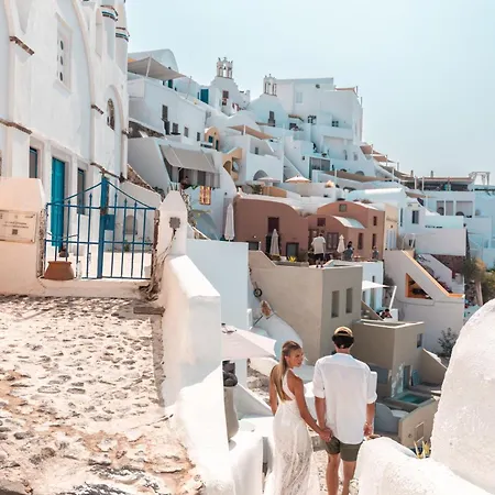 σπίτια τέχνης ασπάκι Ξενοδοχείο Οία