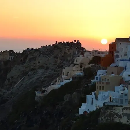 Hotel Aspaki By Art Maisons Oia (Santorini)